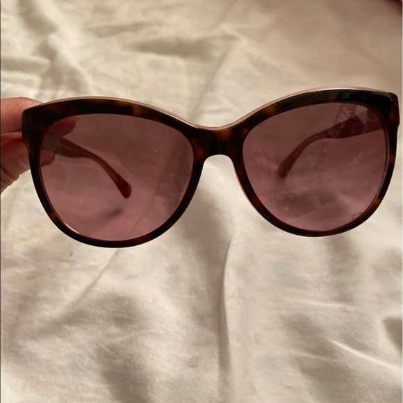 Coach Samantha Pink tortoise sunglasses HC8055 - Picture 5 of 10